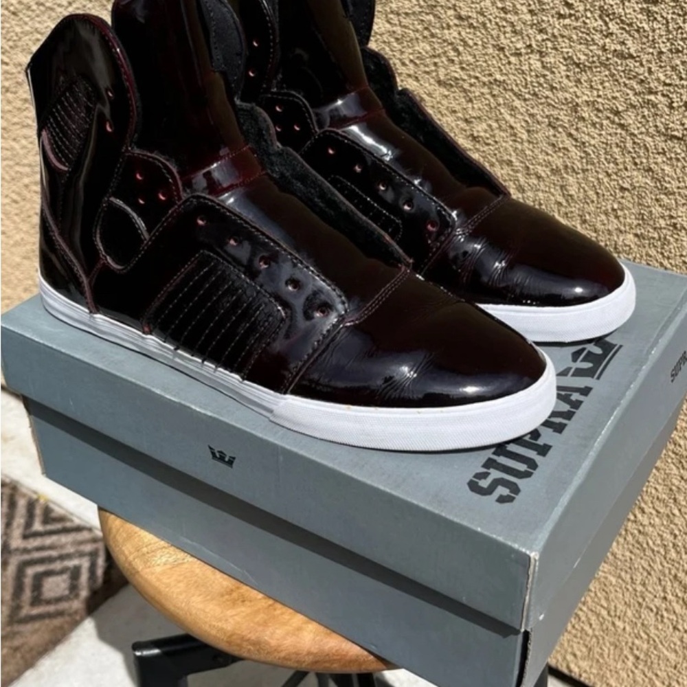Supra Pilots